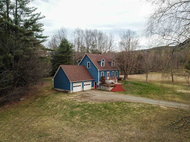 90 Hidden Pasture Road, Hinesburg, VT 05461