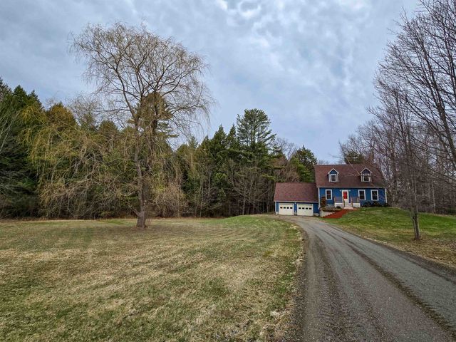 90 Hidden Pasture Road, Hinesburg, VT 05461