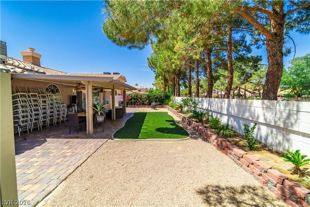 906 Sitting Bull Drive, Henderson, NV 89014