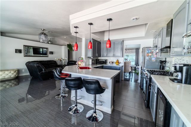 906 Sitting Bull Drive, Henderson, NV 89014