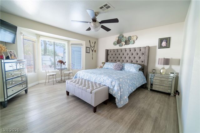 906 Sitting Bull Drive, Henderson, NV 89014