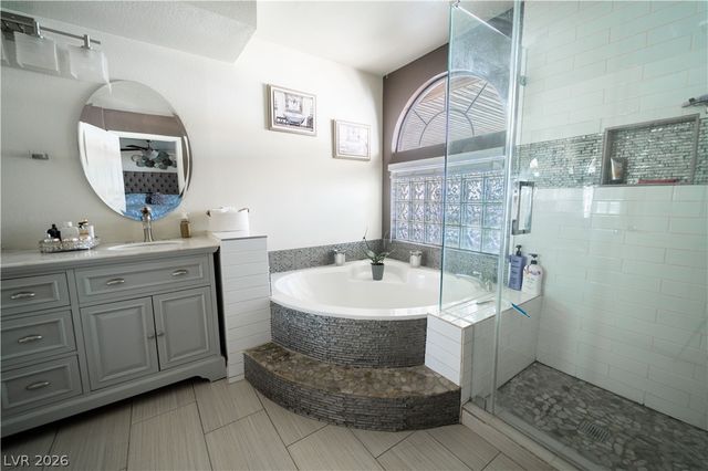 906 Sitting Bull Drive, Henderson, NV 89014