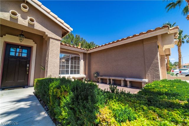 906 Sitting Bull Drive, Henderson, NV 89014