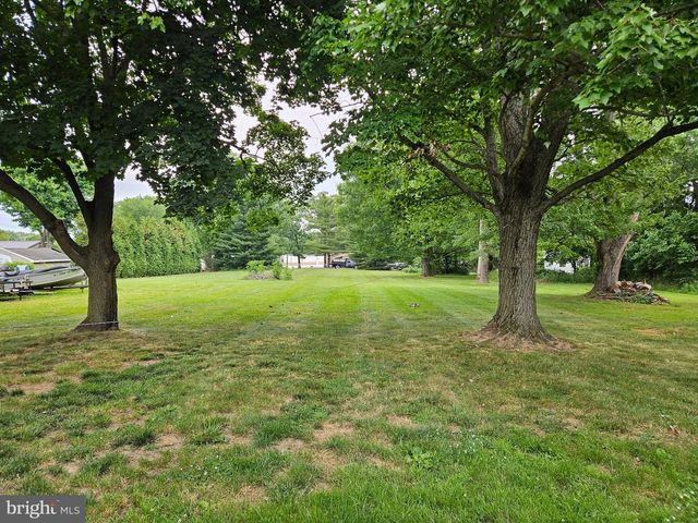 35 NOTTINGHAM DR, Nottingham, PA 19362