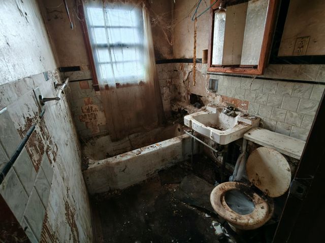 238 N Indiana Street, Griffith, IN 46319