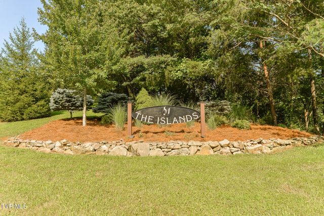 322 Golf Ridge Drive, Kingsport, TN 37664