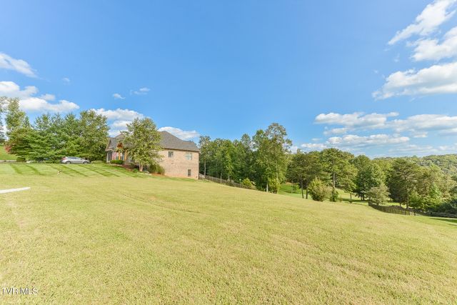 322 Golf Ridge Drive, Kingsport, TN 37664