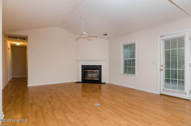 7511 Old Oak Road, Wilmington, NC 28411