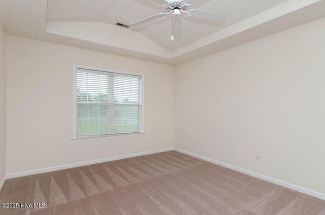 7511 Old Oak Road, Wilmington, NC 28411