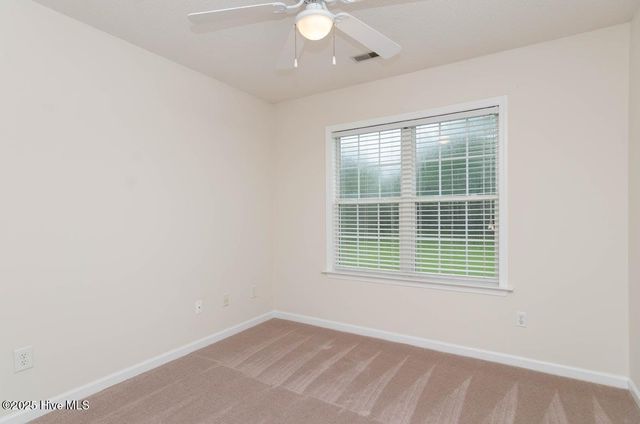 7511 Old Oak Road, Wilmington, NC 28411