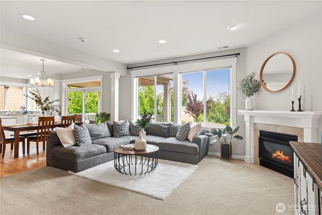 18616 33rd Place NE, Snohomish, WA 98290