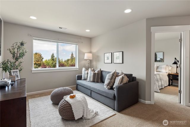 18616 33rd Place NE, Snohomish, WA 98290