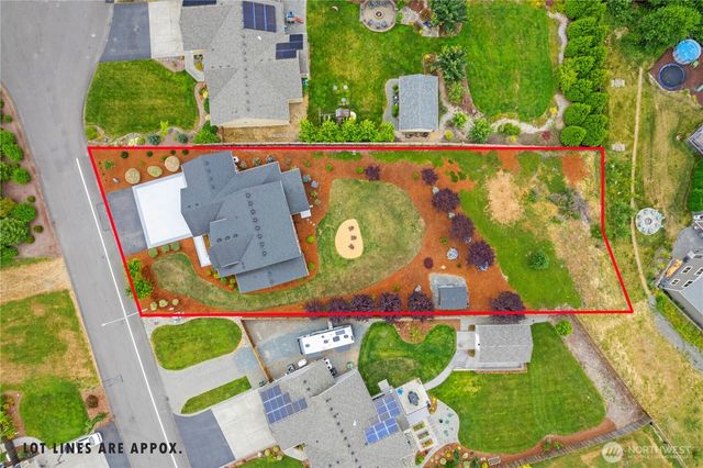 18616 33rd Place NE, Snohomish, WA 98290