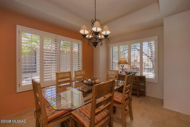 836 E Camino Diestro, Oro Valley, AZ 85704