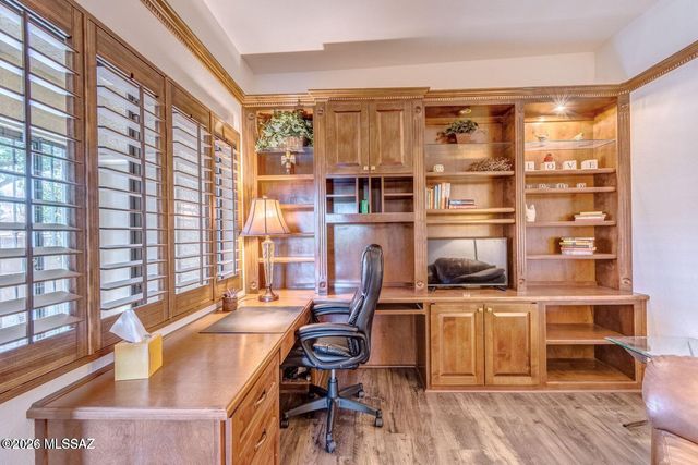 836 E Camino Diestro, Oro Valley, AZ 85704