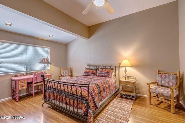 836 E Camino Diestro, Oro Valley, AZ 85704