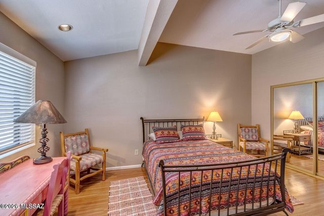 836 E Camino Diestro, Oro Valley, AZ 85704