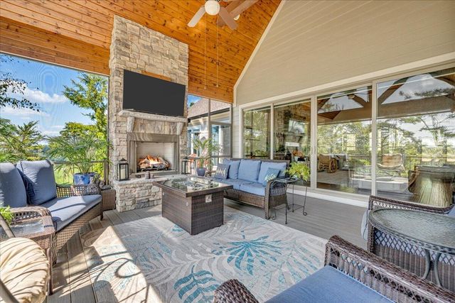 209 Moonshine Drive, Jasper, TN 37347