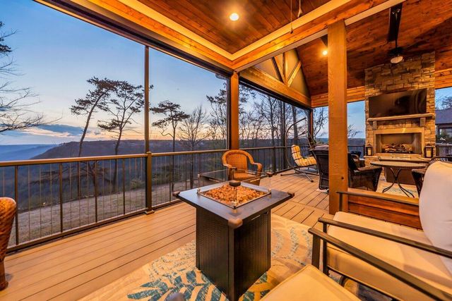 209 Moonshine Drive, Jasper, TN 37347