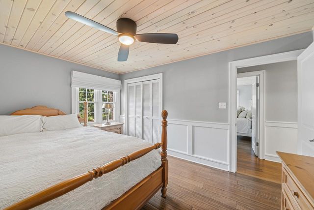 837 Van Slyke DRIVE, Fontana, WI 53125