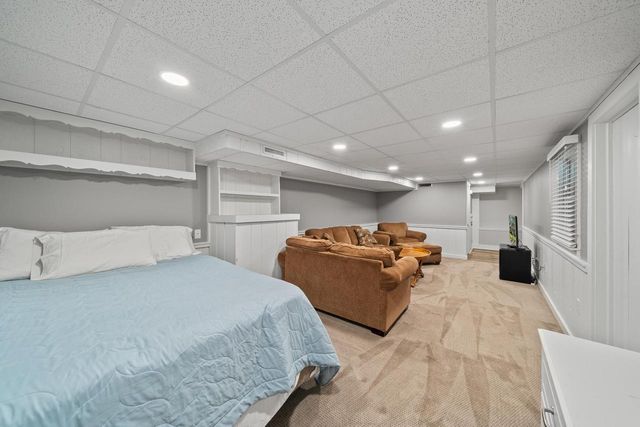 837 Van Slyke DRIVE, Fontana, WI 53125