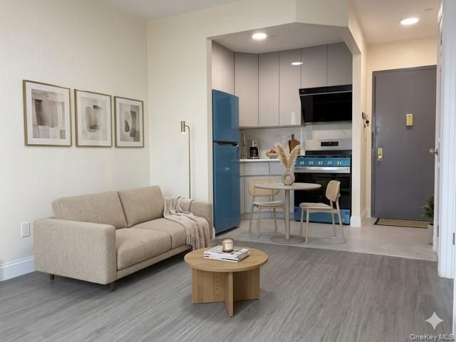 4135 67th Street 6C, Woodside, NY 11377