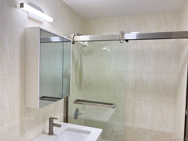 4135 67th Street 6C, Woodside, NY 11377