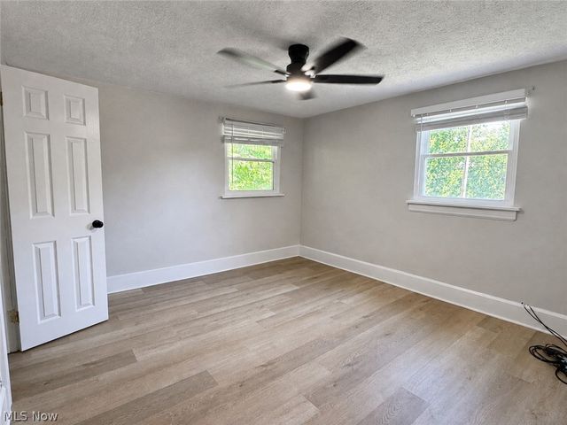 1352 Diagonal Road, Akron, OH 44320