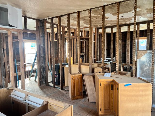 819 Bell Street, Bloomington, IL 61701