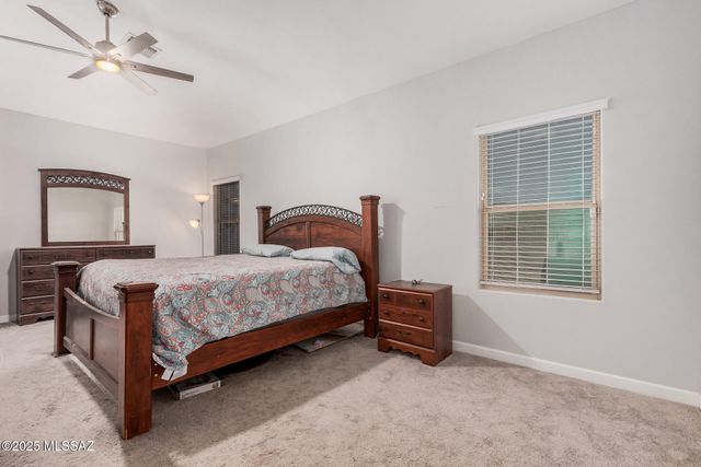 276 W Charles L Mckay Street, Vail, AZ 85641