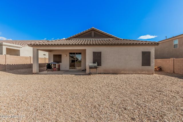 276 W Charles L Mckay Street, Vail, AZ 85641