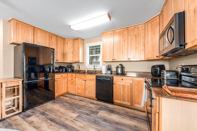 404 SW Camden Avenue, Stuart, FL 34994