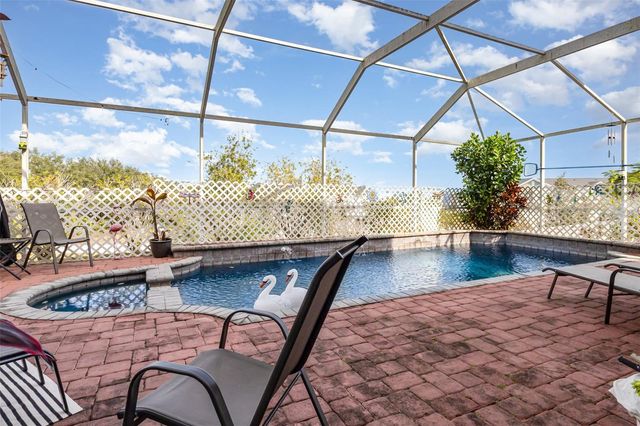 302 VISTA LOOP, Davenport, FL 33897