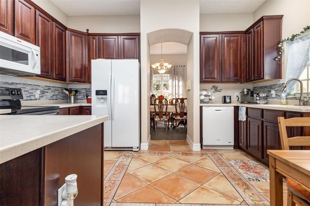 302 VISTA LOOP, Davenport, FL 33897