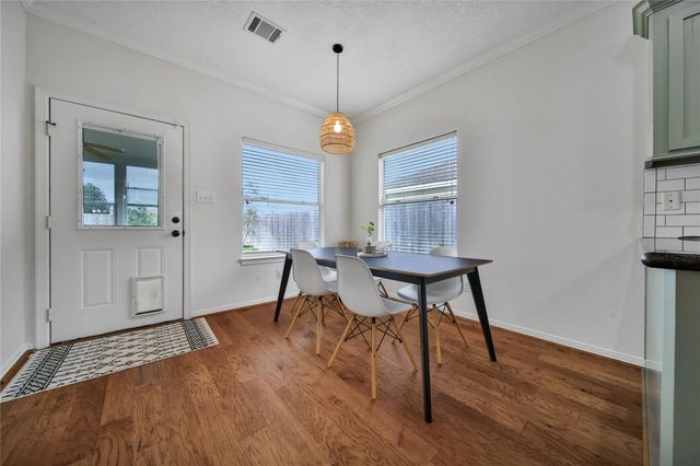 12718 Pine Woods Street, Tomball, TX 77375