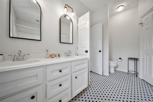 12718 Pine Woods Street, Tomball, TX 77375