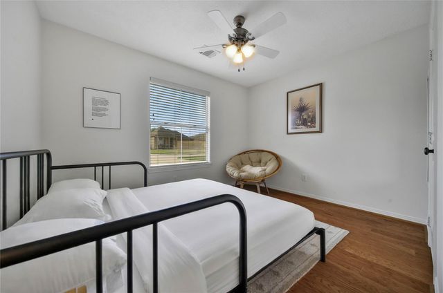 12718 Pine Woods Street, Tomball, TX 77375