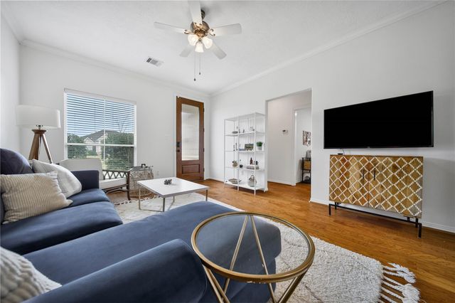 12718 Pine Woods Street, Tomball, TX 77375