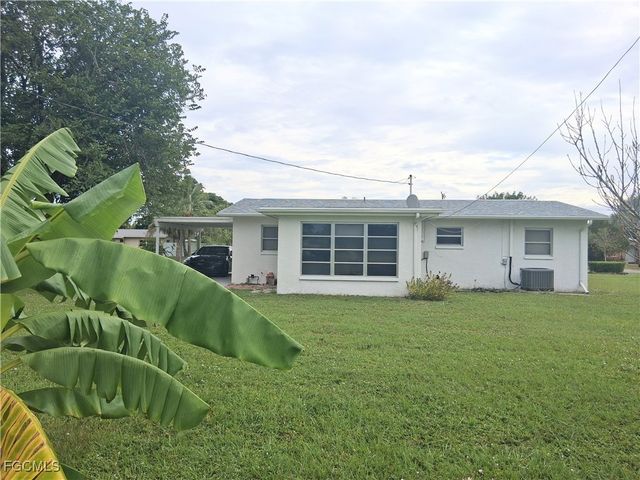 117 Coolidge AVE, Lehigh Acres, FL 33936
