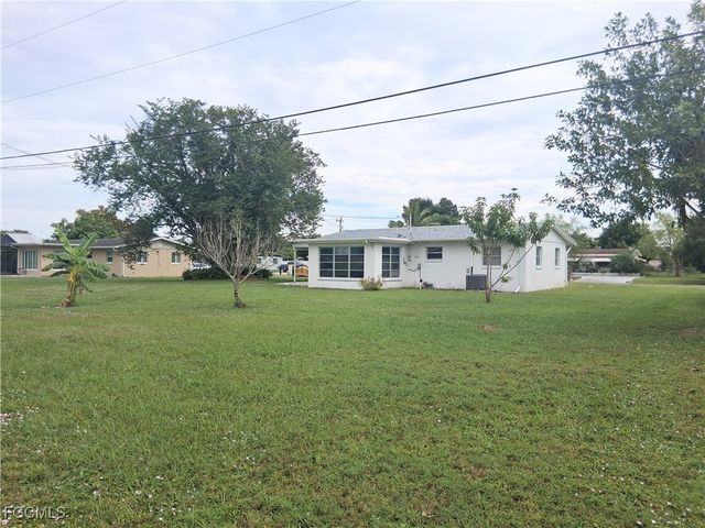 117 Coolidge AVE, Lehigh Acres, FL 33936