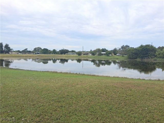 117 Coolidge AVE, Lehigh Acres, FL 33936