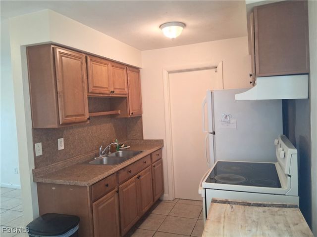 117 Coolidge AVE, Lehigh Acres, FL 33936