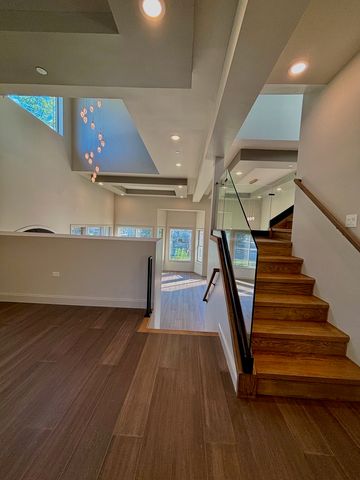 9100 Kenton Avenue, Skokie, IL 60076