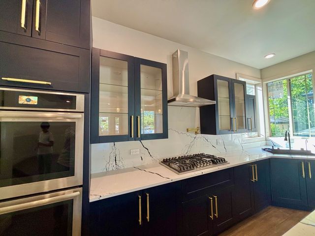 9100 Kenton Avenue, Skokie, IL 60076