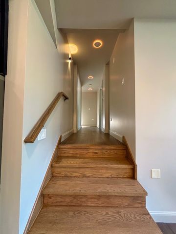 9100 Kenton Avenue, Skokie, IL 60076
