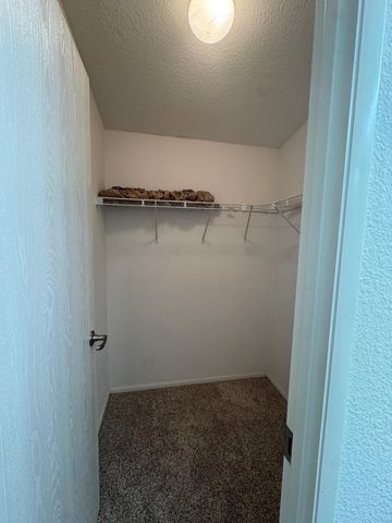 20350 Hole In 1 Drive, 11, Redding, CA 96002