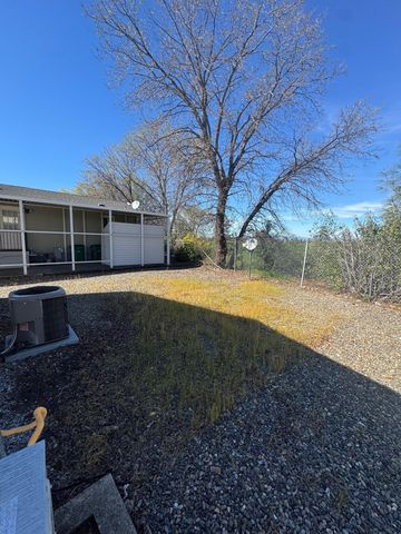 20350 Hole In 1 Drive, 11, Redding, CA 96002