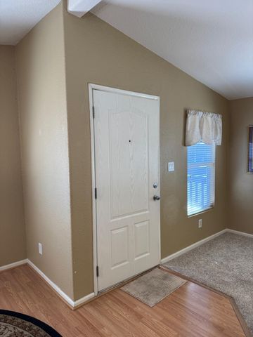 20350 Hole In 1 Drive, 11, Redding, CA 96002