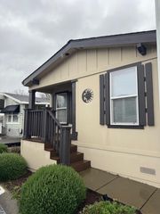 20350 Hole In 1 Drive, 11, Redding, CA 96002