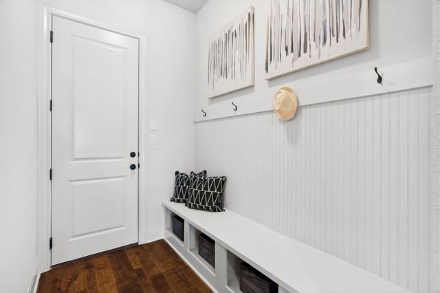 377 Bristlecone DR, Driftwood, TX 78619